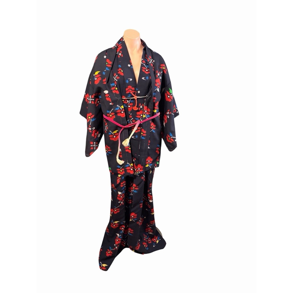 1960s 1970s Kimonos-Haori Ensemble Black floral Japanese Hand Made 2 Robes/ Belt